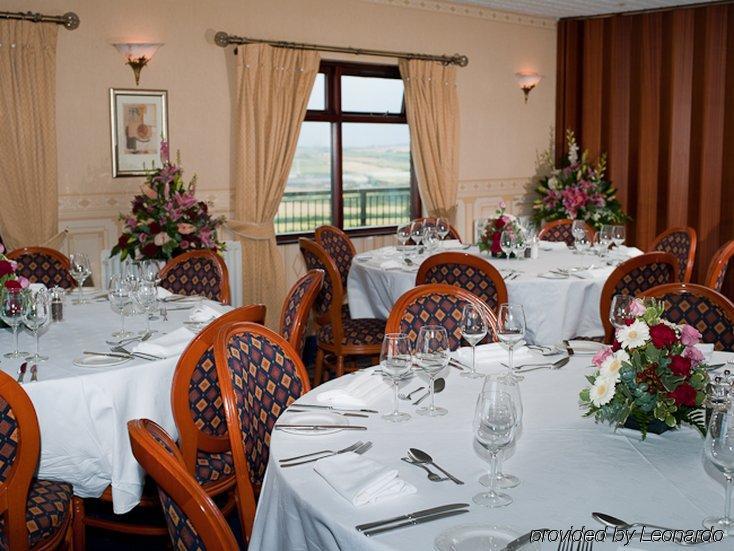 Hunley Golf Club Hotel Солтбърн-бай-дъ-Сий Ресторант снимка