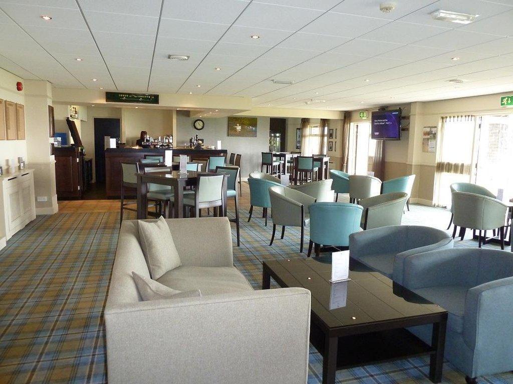Hunley Golf Club Hotel Солтбърн-бай-дъ-Сий Екстериор снимка